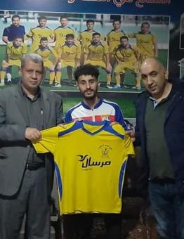 لولو في المنتصف